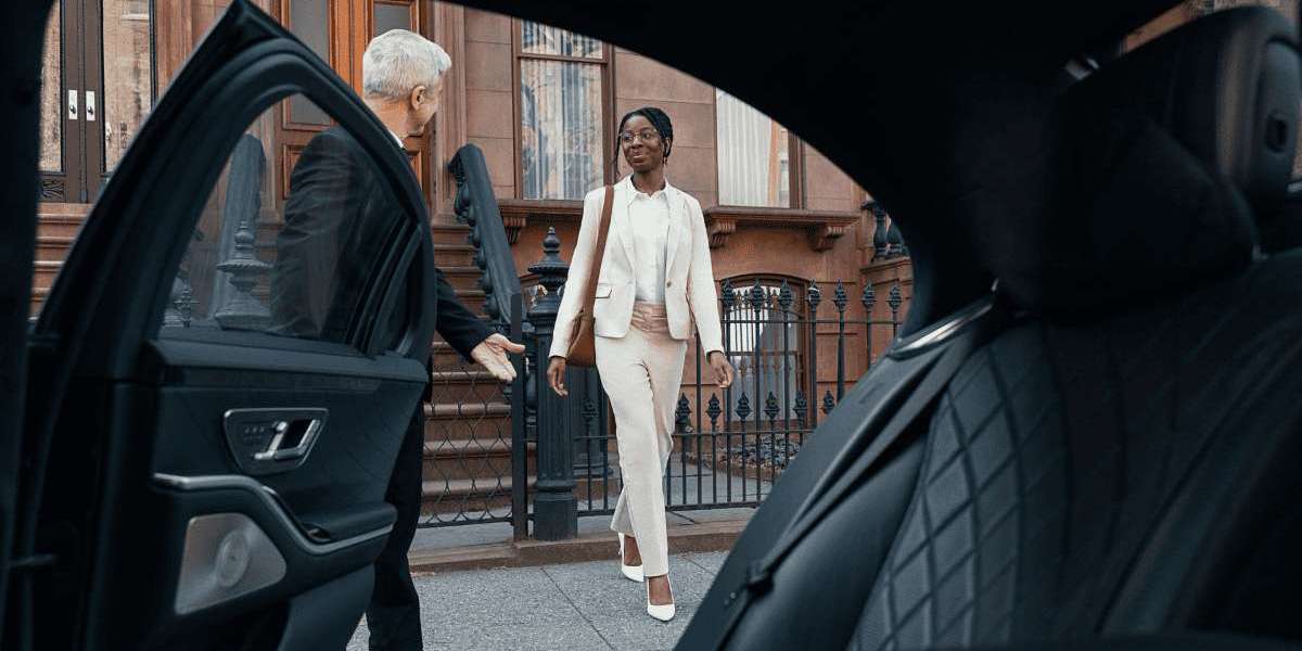Why Professional Airport Transfers Are Growing In Popularity